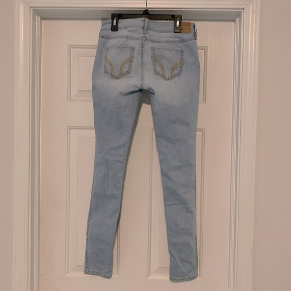 Hollister Super Skinny Light Wash - Picture 4 of 4